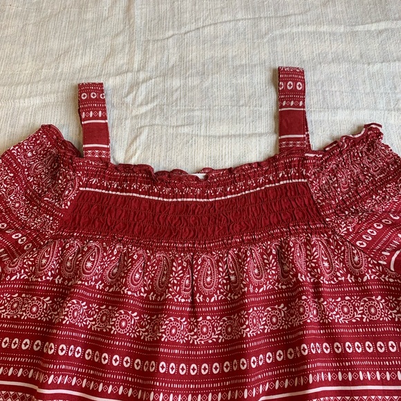 Maurices red top. Off the shoulder with straps. SizeM - Picture 8 of 8